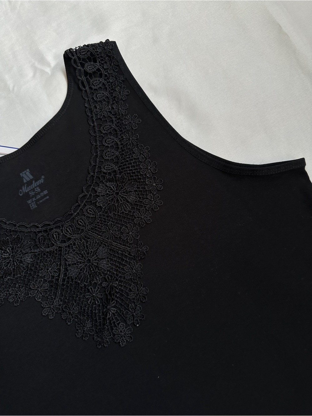 3/50$Black Women's Lace-Trim Tank Top - Picture 11 of 13